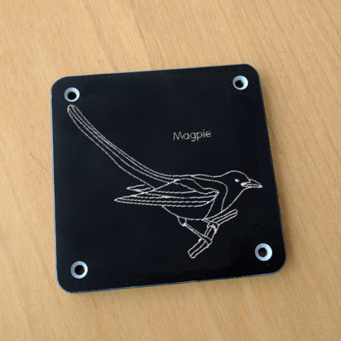 'Magpie' rubbing plaque