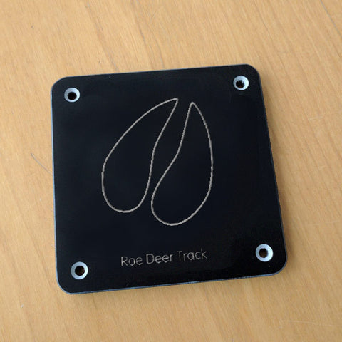 'Roe deer track' rubbing plaque
